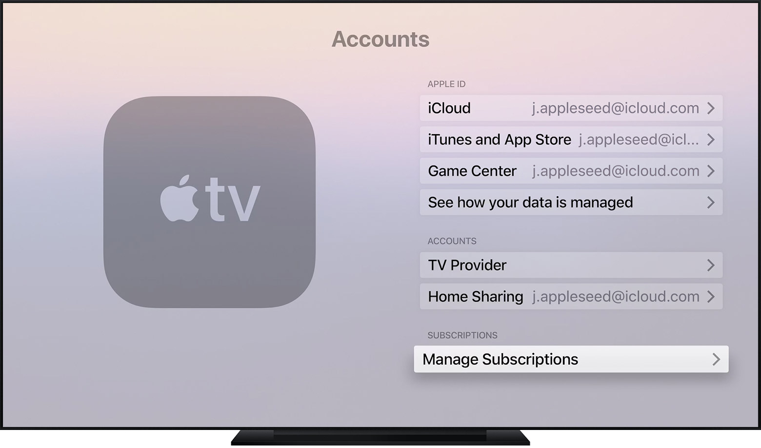 Устройство Apple TV, на котором открыт экран настроек «Учетные записи» и выбран вариант «Управление подписками».